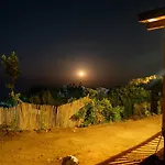 Goat Bungalow And Camping Hotel Faralya