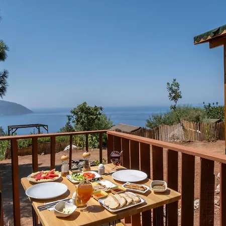 מלון Goat Bungalow And Camping פאראליה