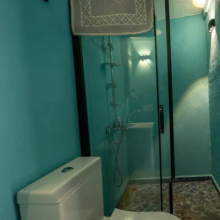 Goat Bungalow And Camping * פאראליה