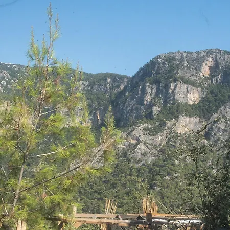 Goat Bungalow And Camping Faralya