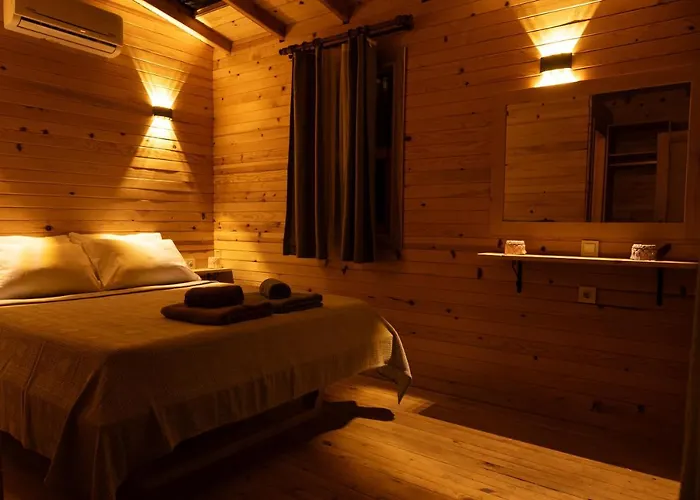 Goat Bungalow And Camping * 法拉尔雅