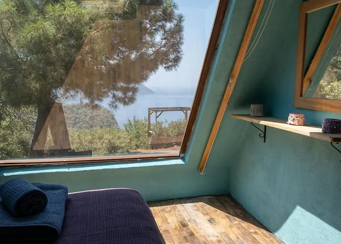 Goat Bungalow And Camping 法拉尔雅