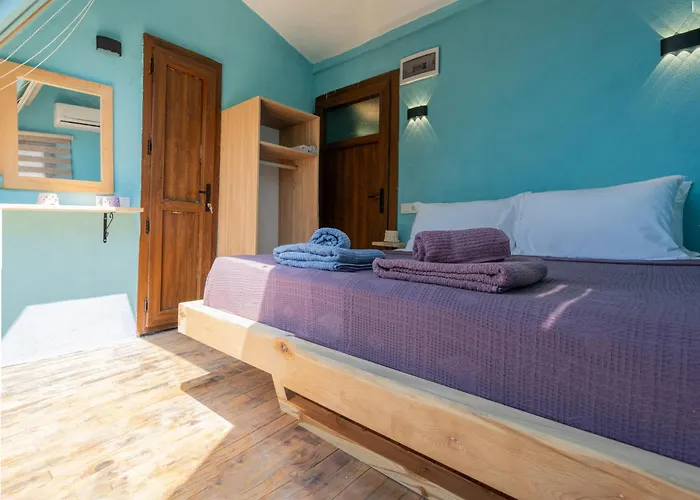 Goat Bungalow And Camping 法拉尔雅